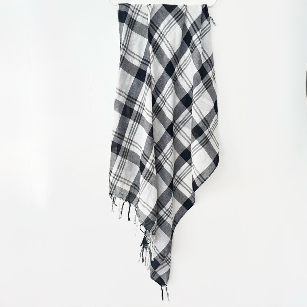 Black and White Plaid Scarf